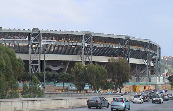 Stadio San Paolo (www.pagineromaniste.com)