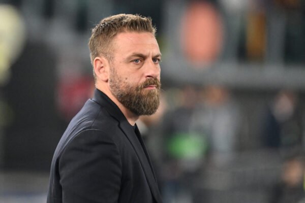 De Rossi: “Palladino? Ci salutiamo con grande piacere, è uno degli allenatori emergenti. Sarà una partita difficile”