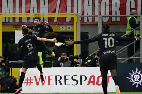 Serie A, Milan-Napoli 1-0. Decide Theo Hernandez su assist di Leao
