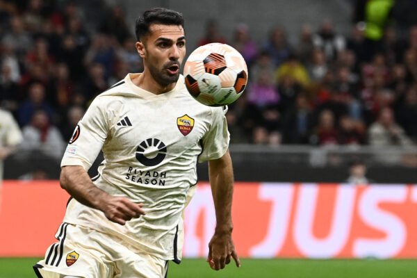 Mercato, il Galatasaray per la fascia destra punta Wan Bissaka. Celik la seconda scelta