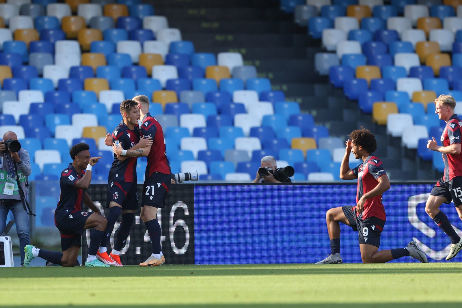 Serie A, Napoli-Bologna 0-2: Thiago Motta e suoi a un passo dalla Champions League