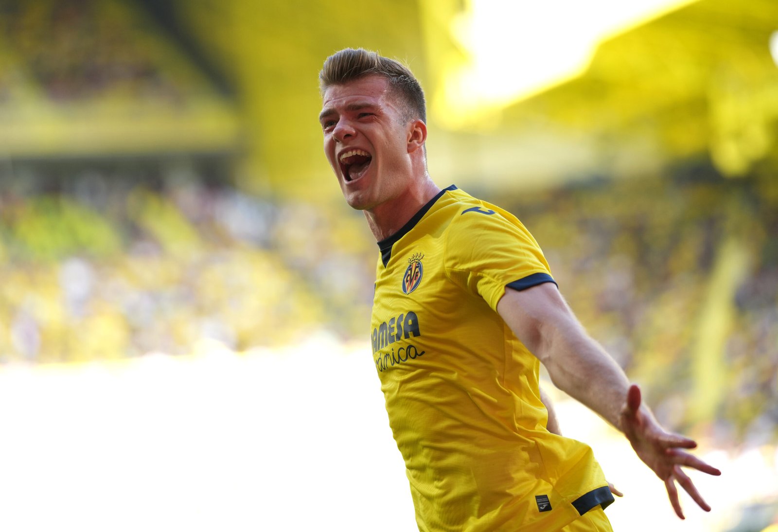 Mercato, dalla Spagna: la Roma offre 30 milioni per Sorloth. Il Villareal declina la proposta