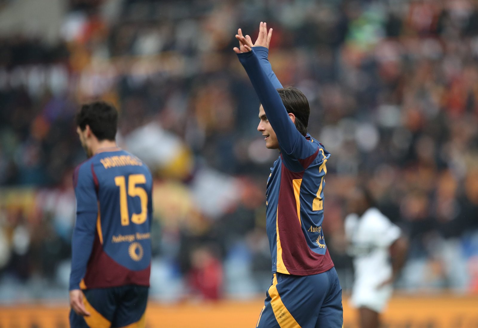 Dybala fa 100 e pressa la Roma: “Voglio vincere”