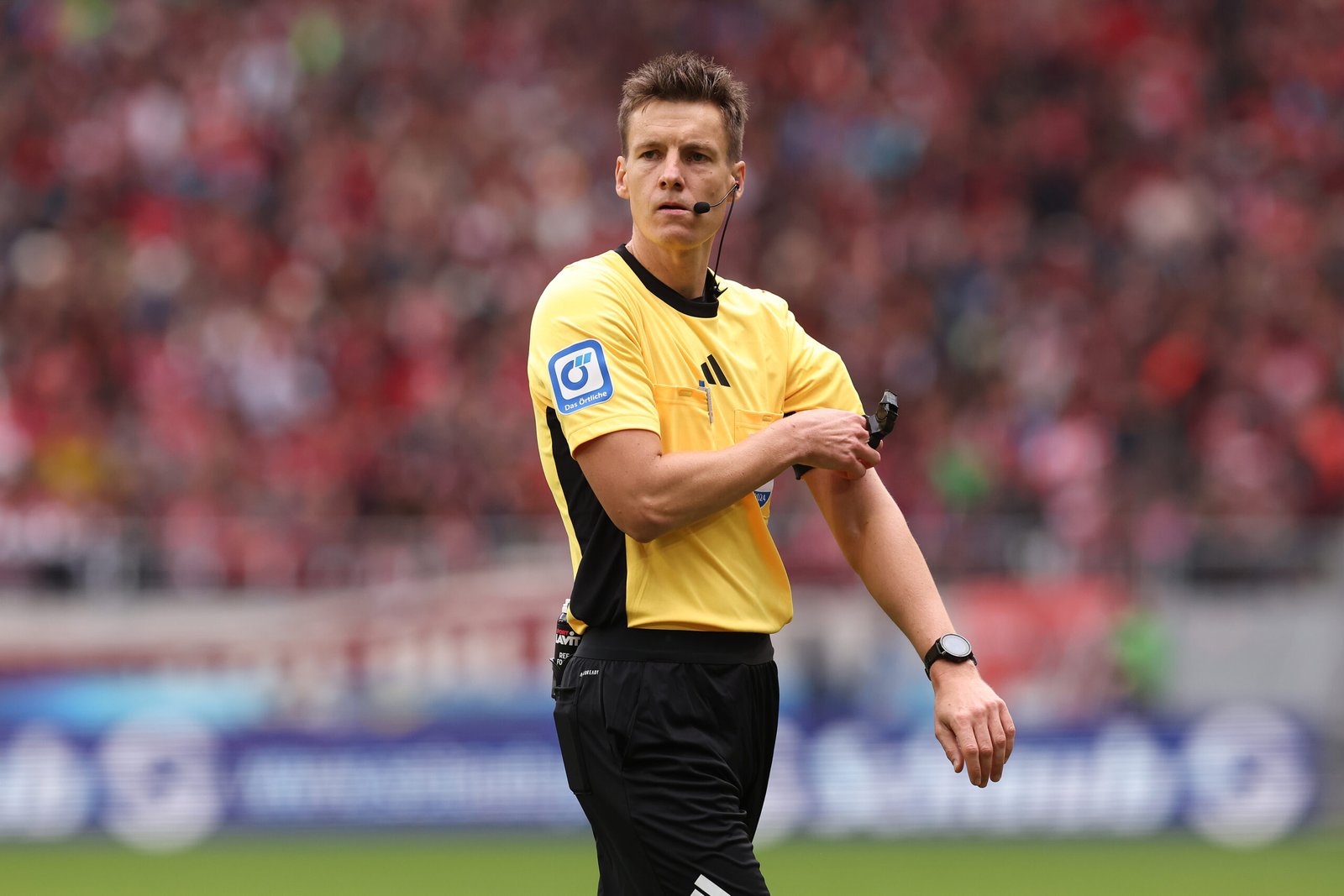 Roma-Braga, arbitra Siebert. Al Var Soren Storks