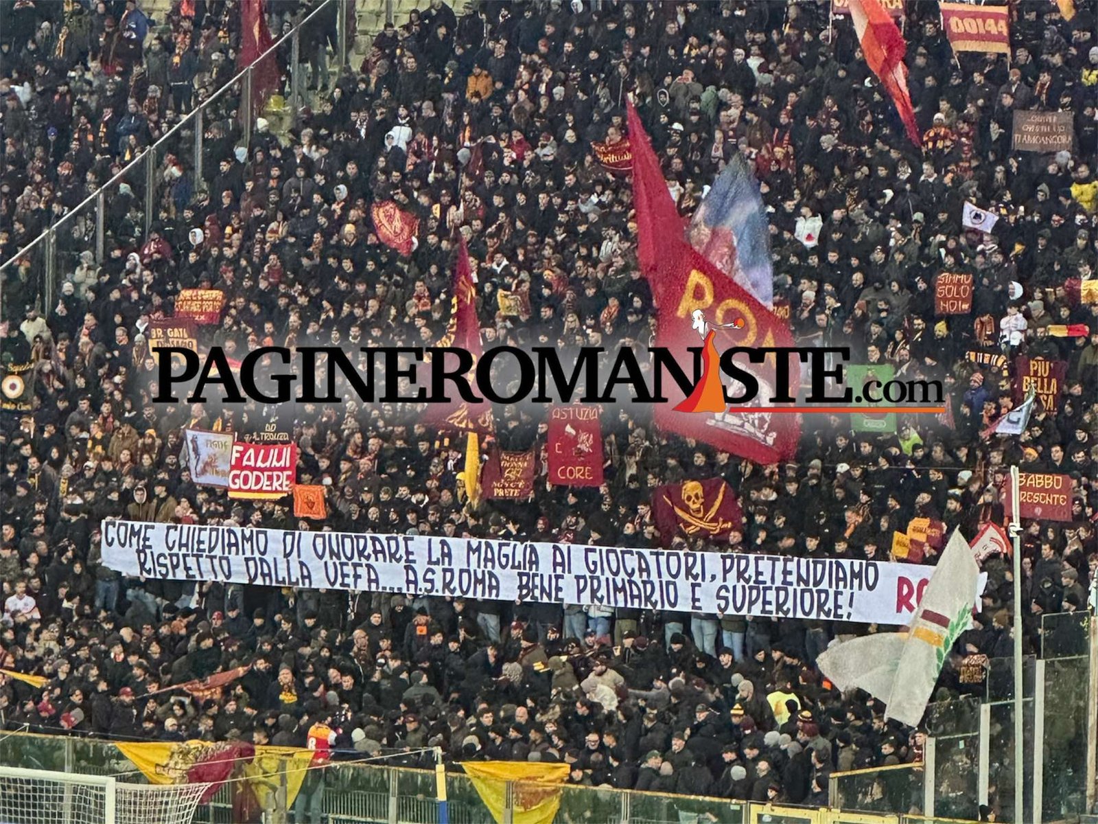 Parma-Roma, il messaggio della Curva Sud: “Pretendiamo rispetto dalla Uefa” – FOTO
