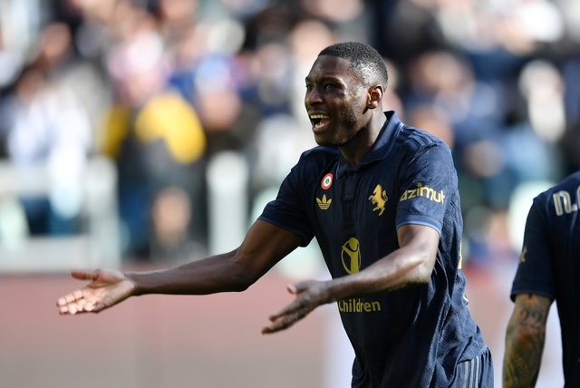 Serie A, Juventus-Empoli 4-1: Kolo Muani regala la vittoria in rimonta ai bianconeri. A segno anche Vlahovic e Conceicao