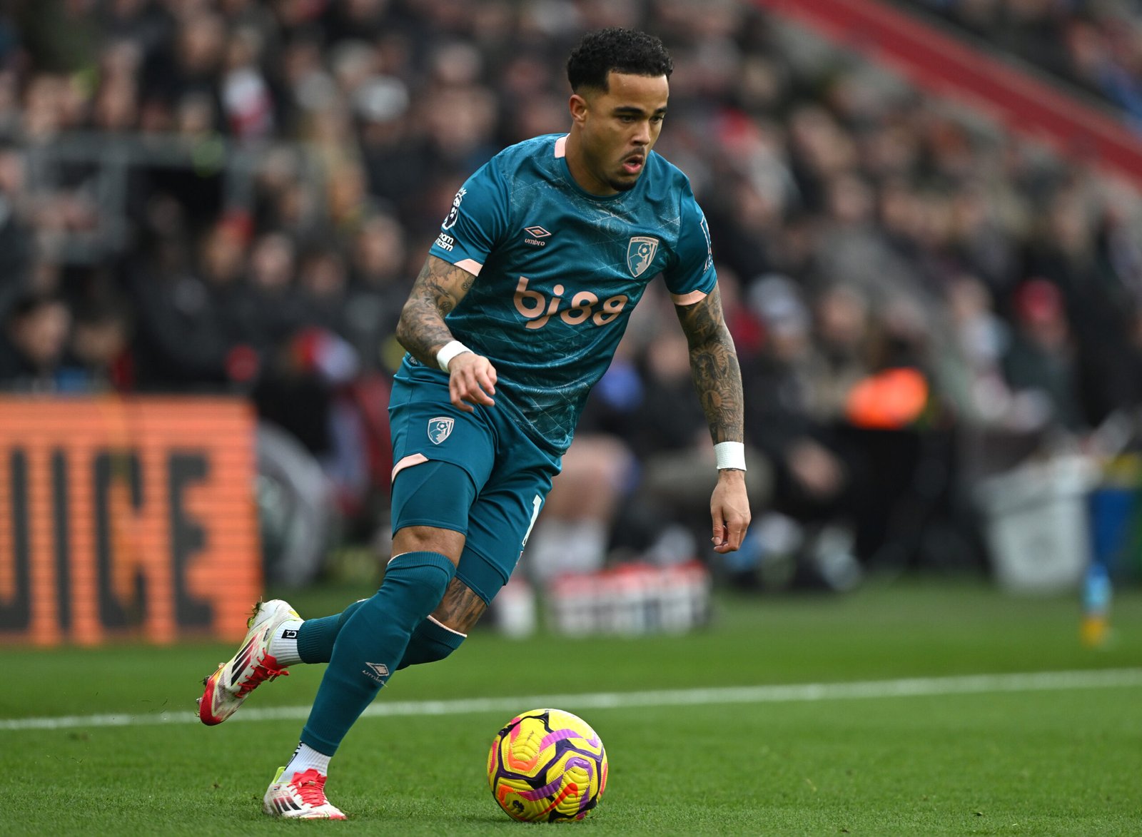 Kluivert: “Con la Roma solo ricordi positivi, ma gli addii di Di Francesco e Monchi non mi hanno aiutato”