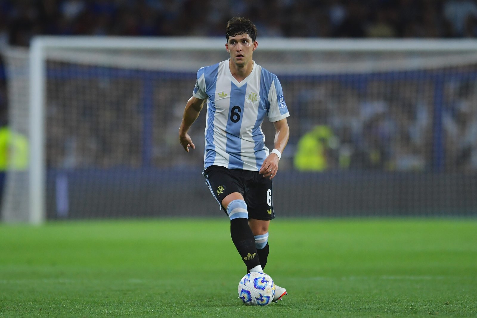 Mercato Roma, Ndicka in estate può essere ceduto: piace in Premier. Balerdi il sostituto