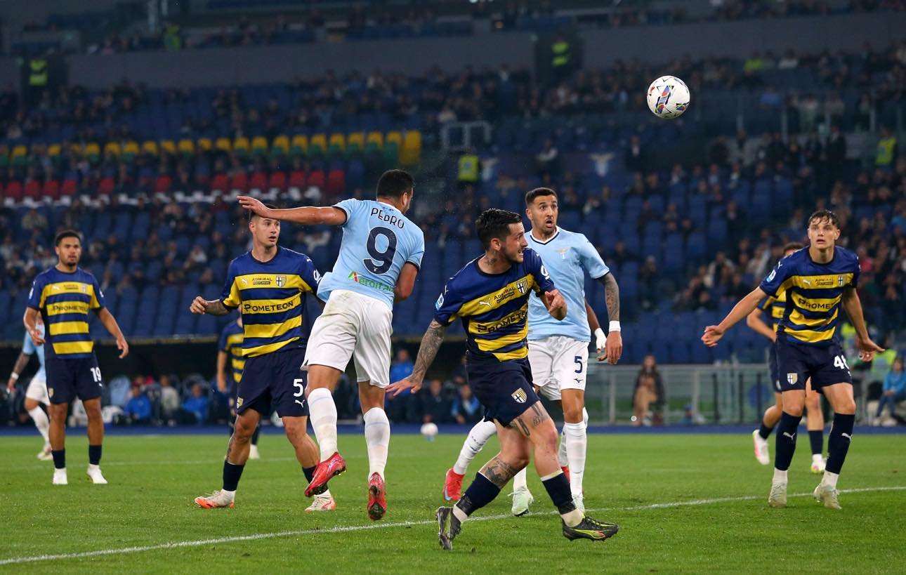 Serie A, Lazio-Parma 2-2: la doppietta di Pedro salva i biancocelesti