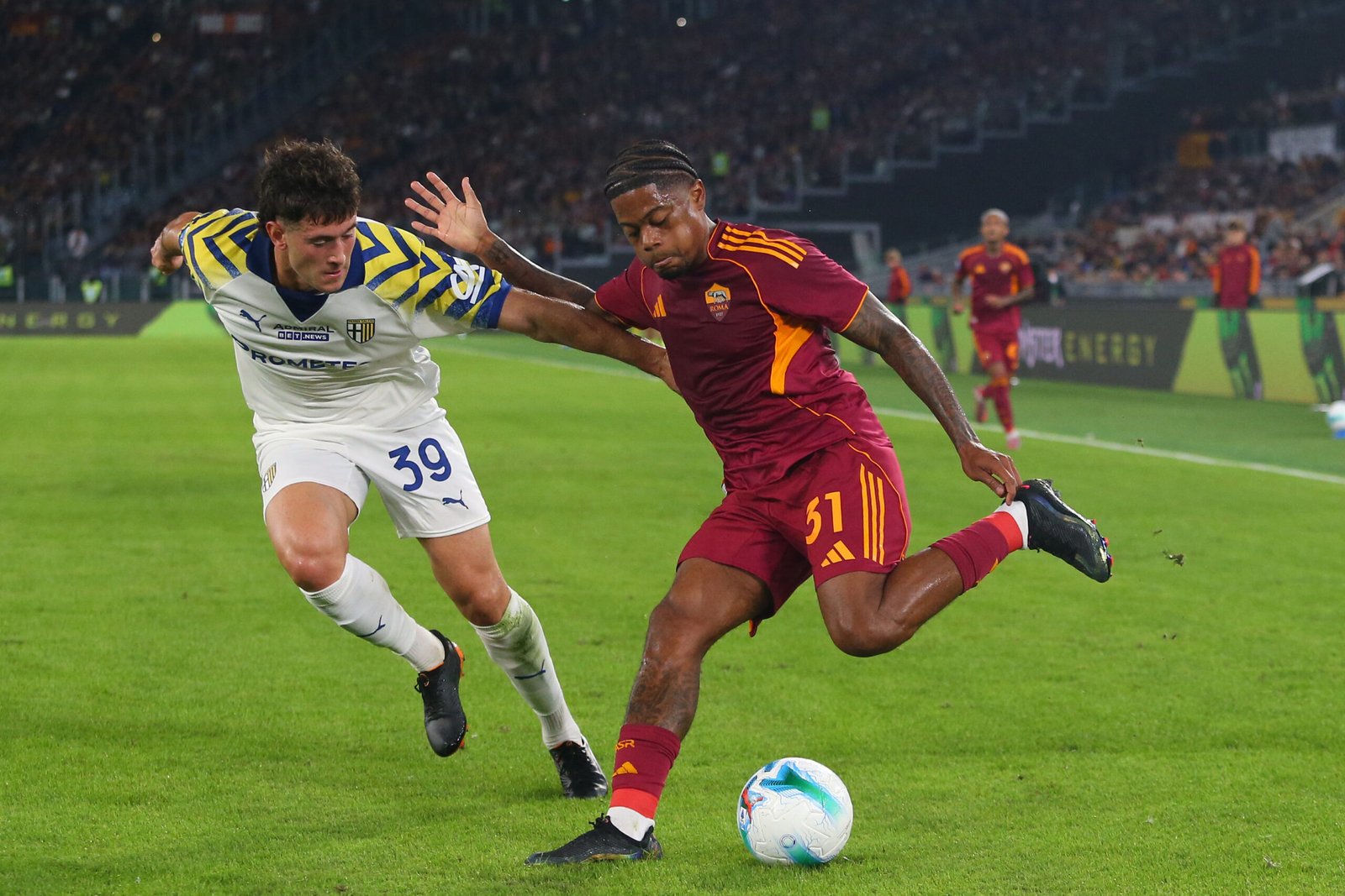 Il padre di Bailey: “Il ritorno all’Aston Villa non è stato voluto dalla Roma”