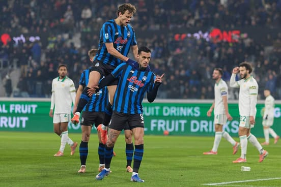 Atalanta-Roma 1 a 0, Scamacca segna il raddoppio, ma il Var annulla: ecco il perché. Poi quel “no” ai tifosi