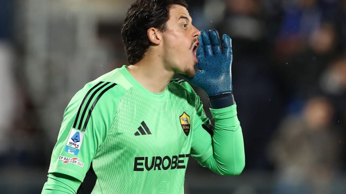 Mercato Roma, Svilar nel mirino della Premier: Newcastle e Chelsea pronti all’assalto