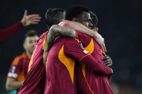 Roma, tre punti per ripartire: la corsa Champions è viva