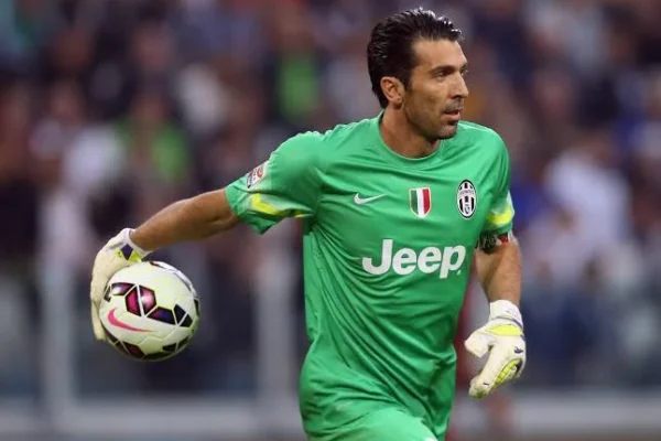 Buffon: “La lotta al quarto posto è serrata e probabilmente lo sarà fino alla 38ª giornata“