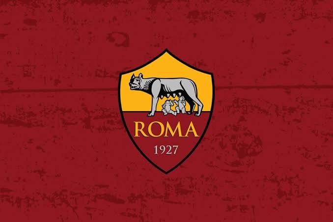 Roma, svelata la possibile divisa d’allenamento 2026-2027: sarà la prima con il nuovo logo – FOTO