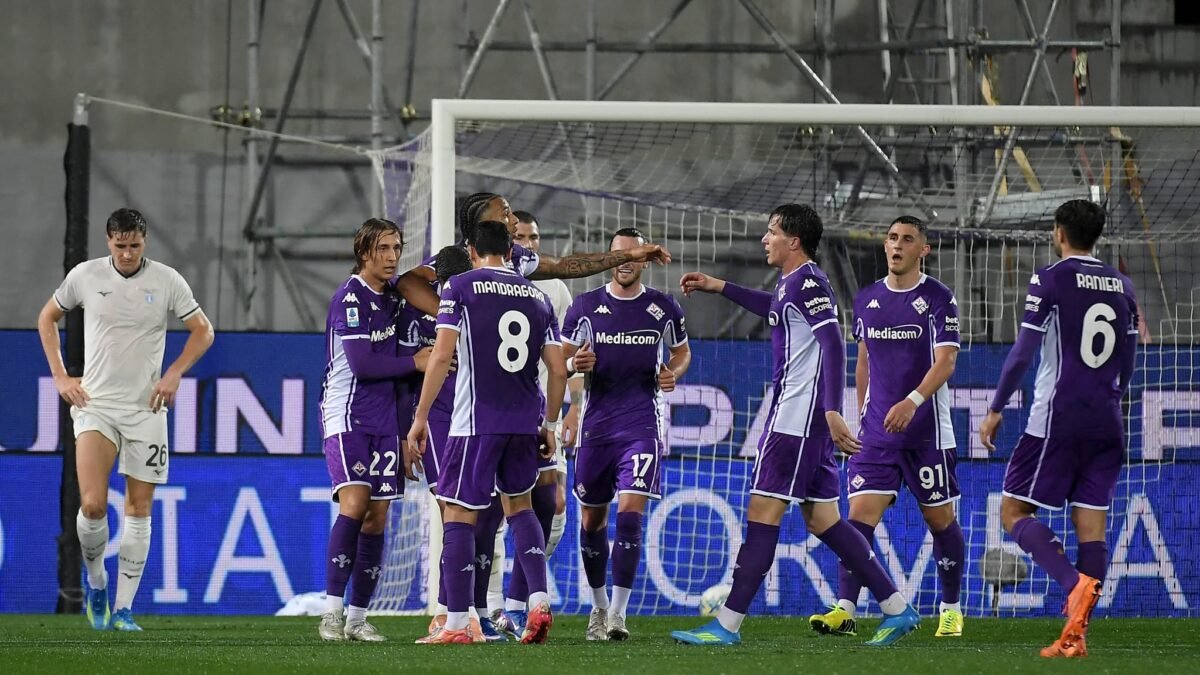 Serie A, la Fiorentina batte la Lazio: Gosens allontana sempre di più i viola dalla retrocessione