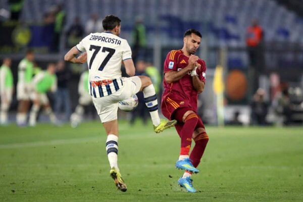 Celik infiamma il derby turco: Fenerbahce e Galatasaray alla finestra, la Roma tratta il rinnovo