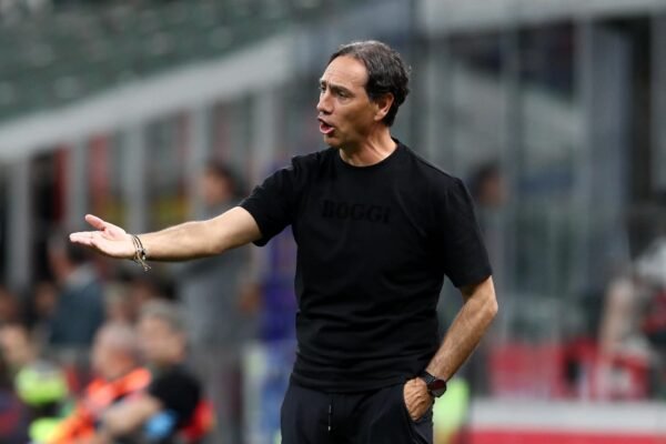 Nesta spiazza tutti: “Non allenerò mai la Roma. Totti re? Lo è stato più di me”