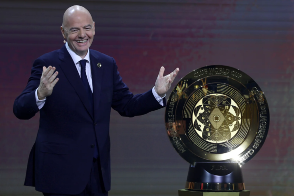 La proposta della FIFA: “Obbligatorio un Under 21 del vivaio in campo. Molti club non danno spazio ai giovani”