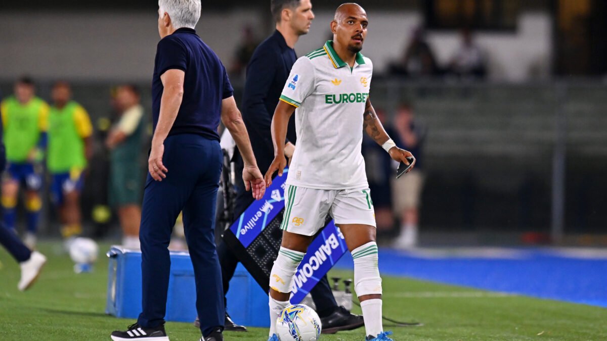 Malen: “Se ho raggiunto questi numeri lo devo ai miei compagni e al mister che mi ha schierato subito al centro dell’attacco”