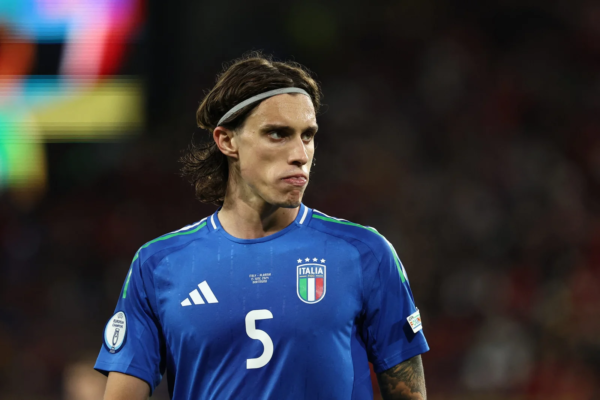 Calafiori strizza l’occhio alla Roma: “Ci vediamo all’Olimpico”