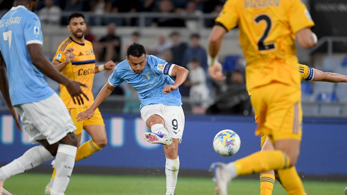 Serie A, la Lazio batte il Pisa: Pedro in gol alla sua ultima partita in maglia biancoceleste