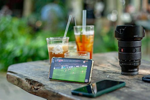 L’evoluzione delle trasmissioni calcistiche nell’era dello streaming
