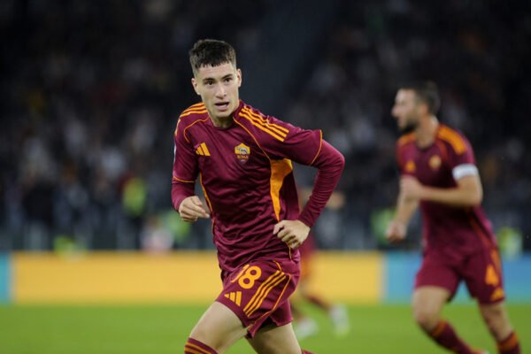 La Roma vede la multa, Soulé indeciso, senza plusvalenze sanzioni dall’Uefa