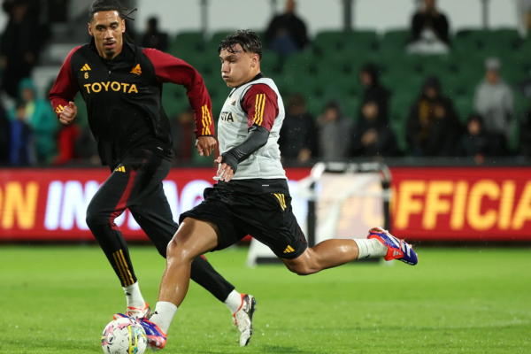 Almaviva: “È difficile trovare le parole giuste per descrivere cosa significhi salutare la squadra che tifo. Sempre forza ROMA”
